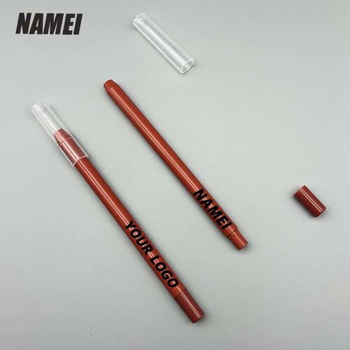 Tin tức công ty mới nhất về Ultra-Fine Creamy Matte Lip Liner ngăn ngừa chảy máu và tạo ra đôi môi hoàn hảo