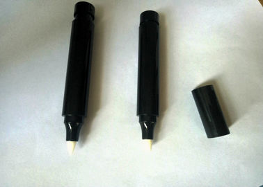 Giá tốt. Các phong cách khác nhau bút chì Eyeliner ABS đen với đầu sợi dễ sử dụng OEM trực tuyến
